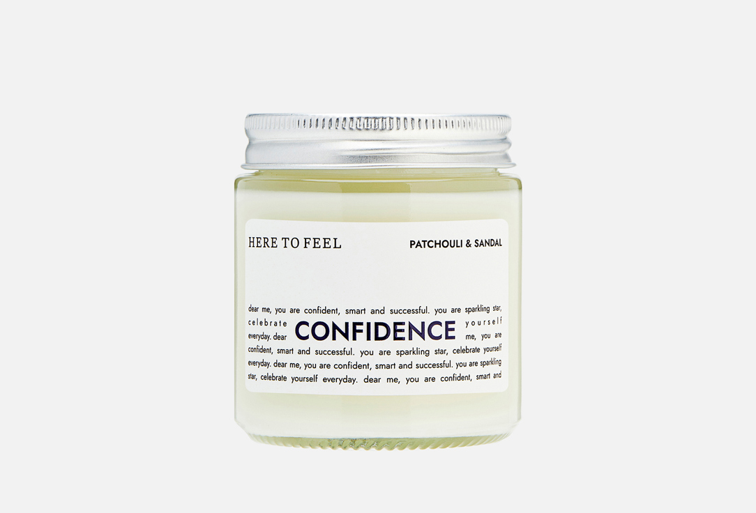 Изображение товара Ароматическая свеча HERE TO FEEL Confidence с древесными нотами 230 мл