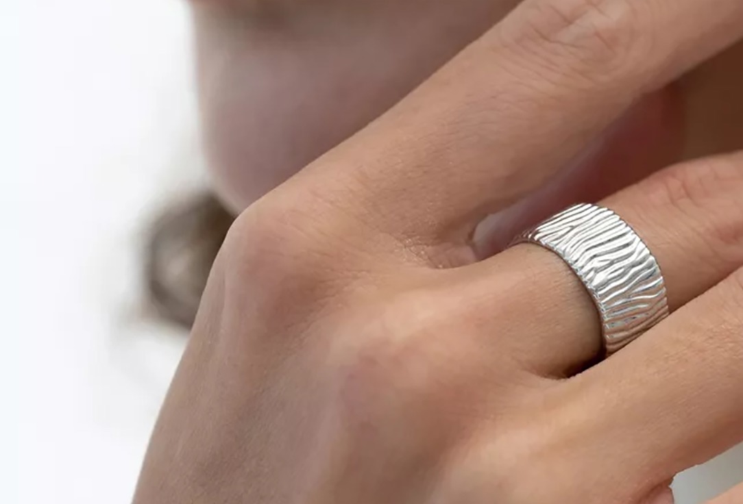 

Кольцо серебряное SILVERME, Бант 16 мл