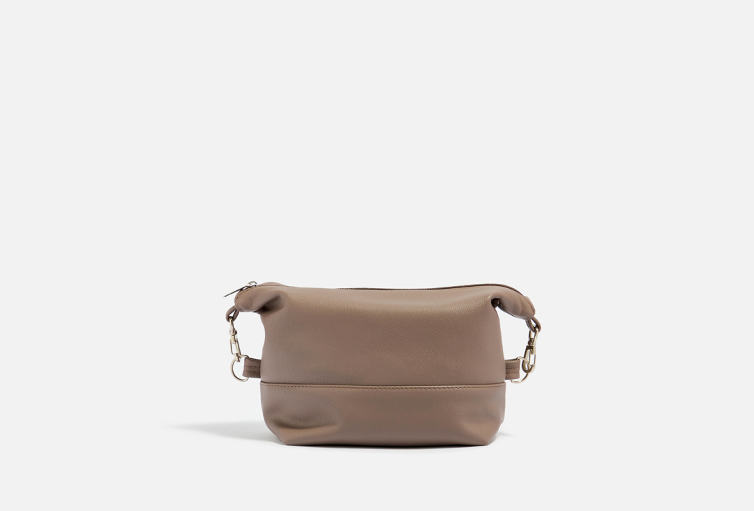 Путешественница 1488₽