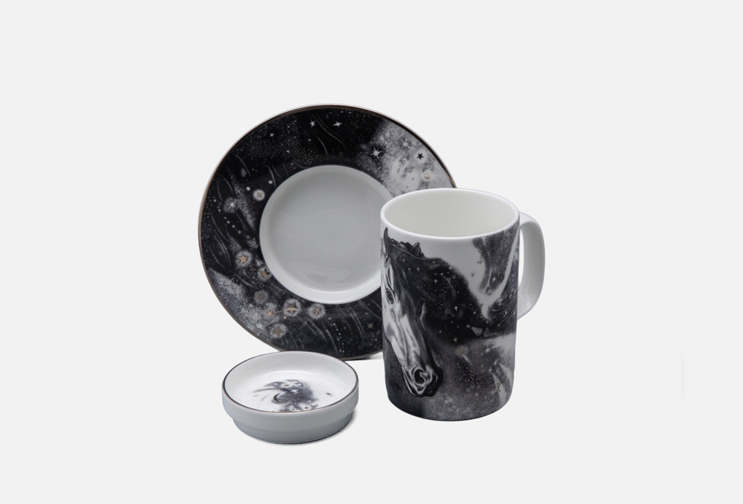 

Бокал с блюдцем и крышкой ИМПЕРАТОРСКИЙ ФАРФОРОВЫЙ ЗАВОД, Принт, Top, Черный мустанг 1 пар