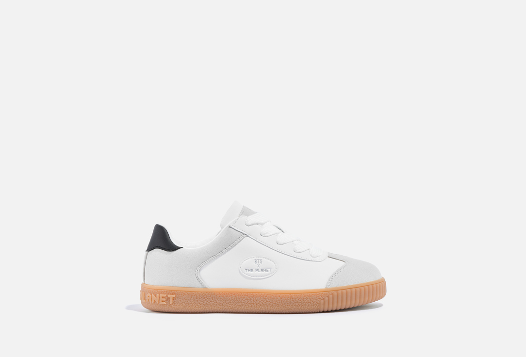 Кроссовки BTS X THE PLANET BASIC WHITE 36 EUR мл