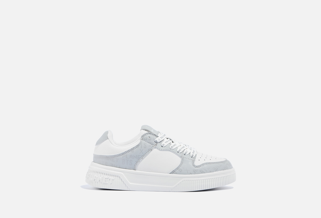 Кроссовки BTS X THE PLANET CASUAL GREY 40 EUR мл