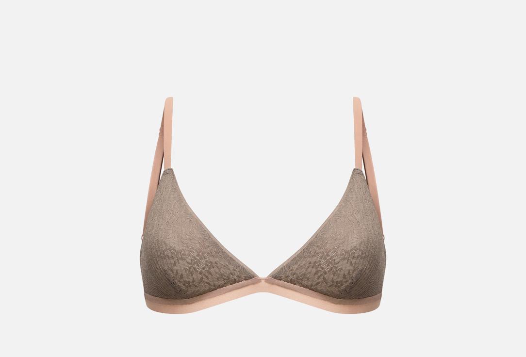 Изображение товара Бюстгальтер Belle YOU Lace Flower с треугольными чашками и кружевом