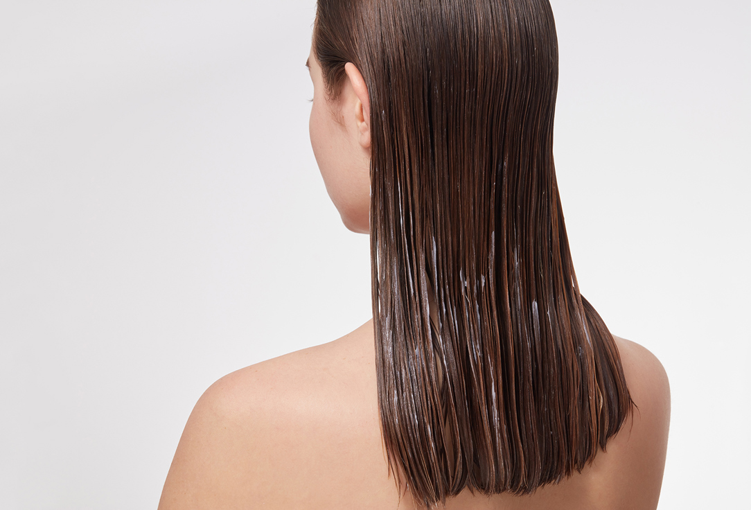 Бальзам-ополаскиватель для волос, нуждающихся в увлажнении и мягкости Fructis Алоэ Superfood Увлажнение 