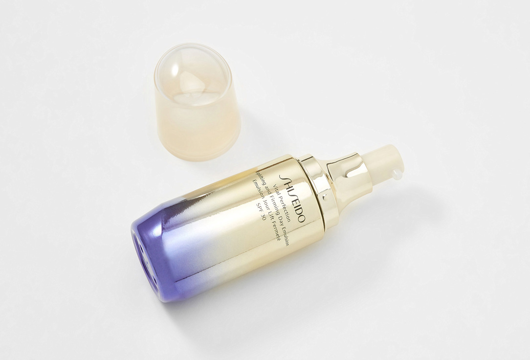 Shiseido Дневная лифтинг-эмульсия, повышающая упругость кожи SPF30 VITAL PERFECTION UPLIFTING AND FIRMING DAY EMULSION 