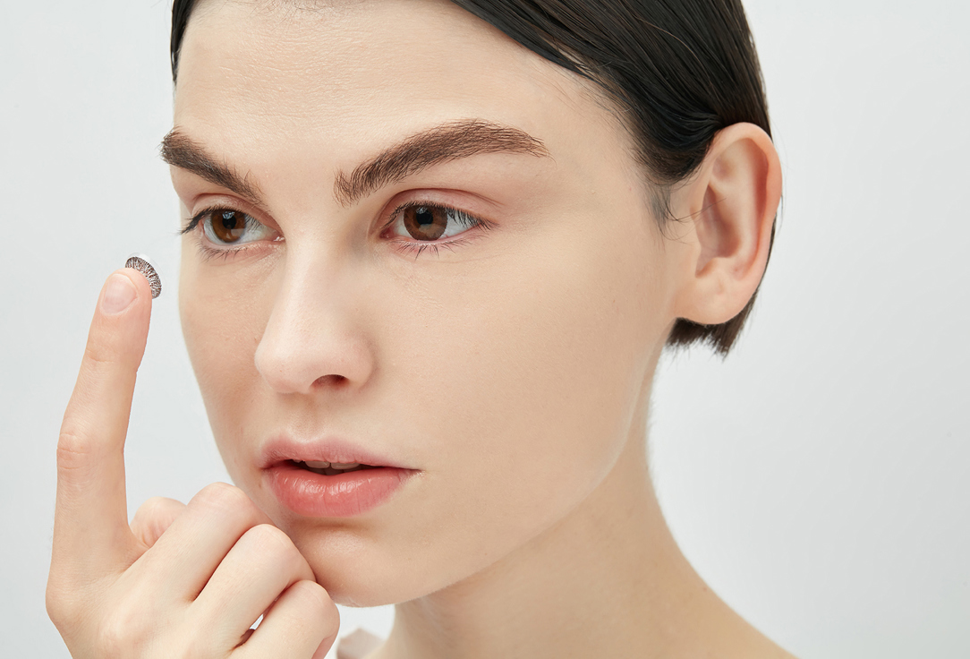 

Цветные контактные линзы квартальные ADRIA, Коричневый, Color 3T BROWN, BC 8,6, DIA 14,2, 2 шт 0.00 оптическая сила