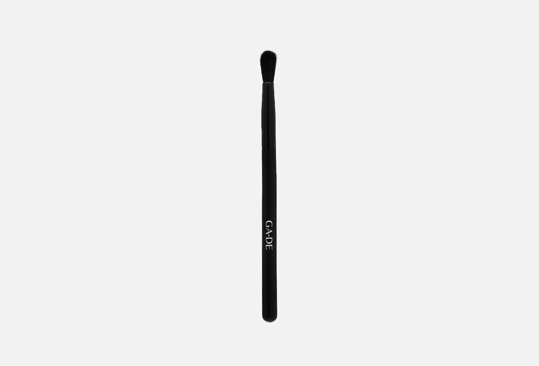 

ПРОФЕССИОНАЛЬНАЯ КИСТЬ ДЛЯ ТЕНЕЙ GA DE, PROFESSIONAL BRUSH No.5 1 шт