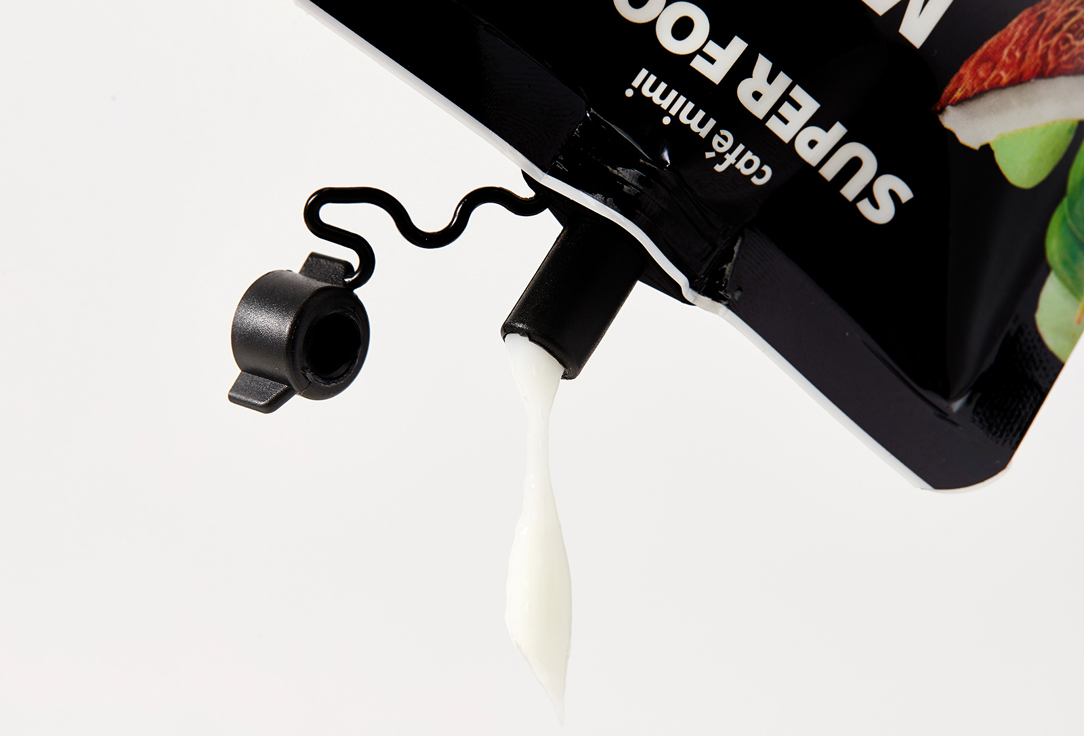 Маска для волос Экспресс восстановление и питание Café mimi Coconut & Lotus 