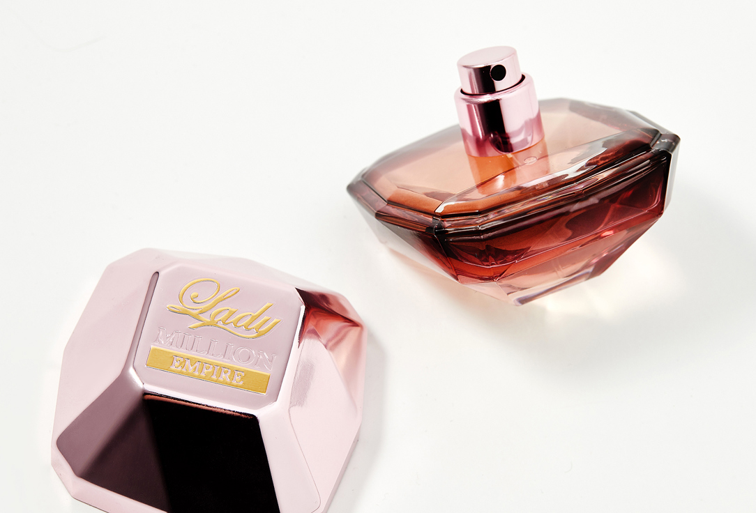 Әдемі қыздардың кискалары