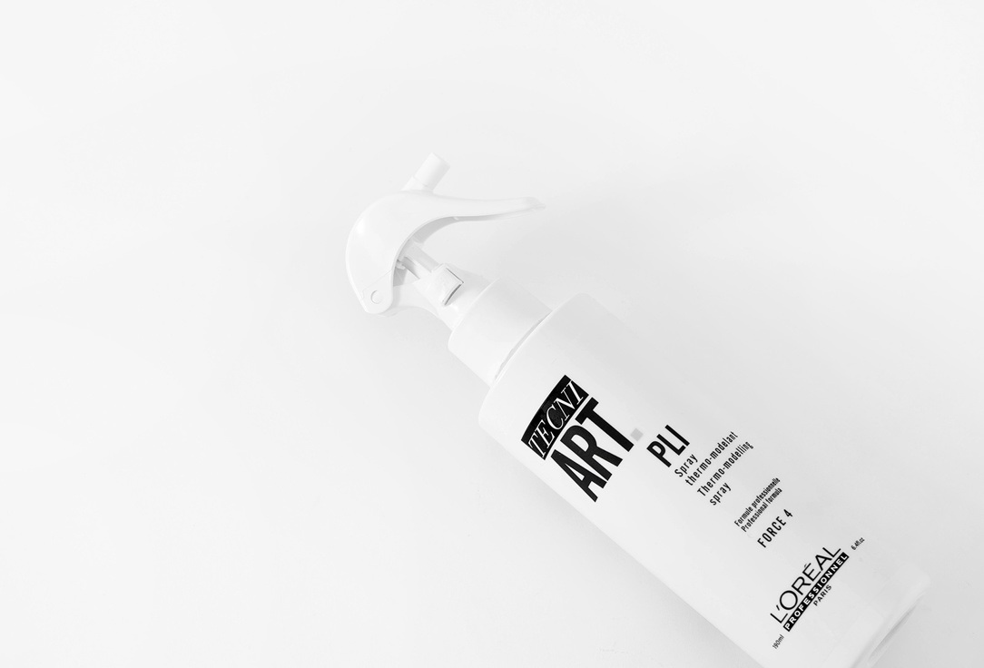 Термо-моделирующий спрей подготавливает волосы к укладке L'Oreal Professionnel TECNI.ART. PLI 