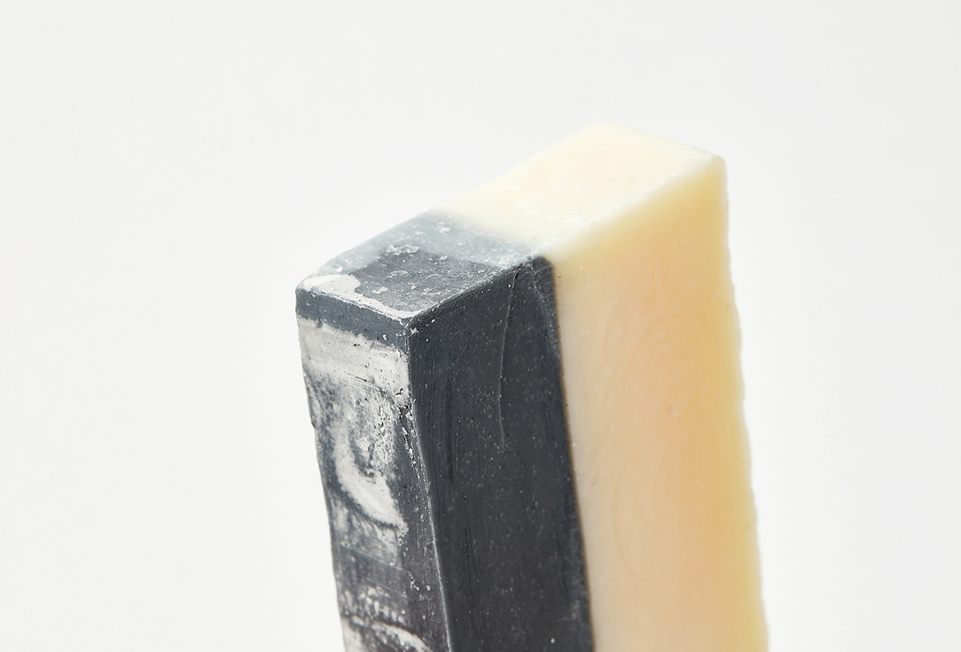 Натуральное мыло ручной работы Botavikos Birch charcoal and shea butter 