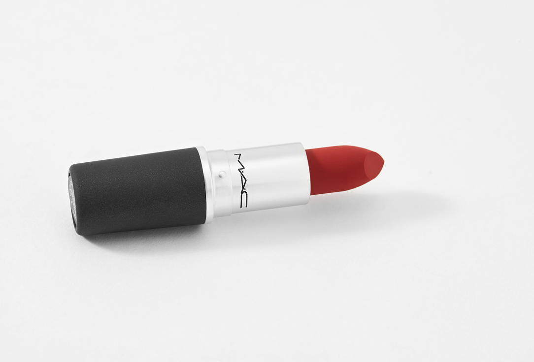 Губная помада MAC Powder Kiss Lipstick Devoted To Chili