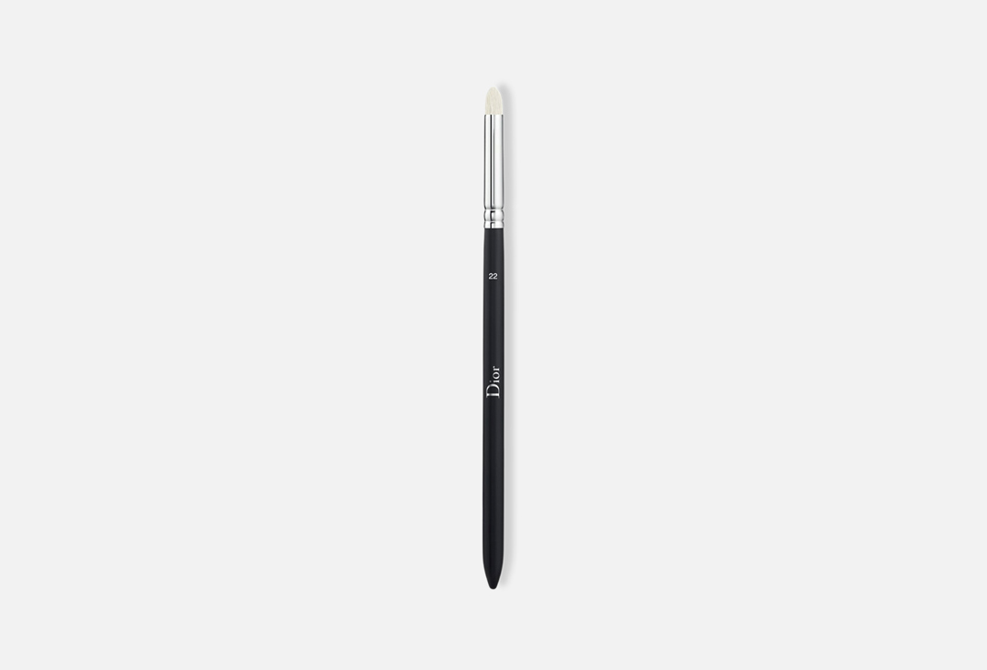 Изображение товара Маленькая кисть для растушевки теней DIOR Small eyeshadow blending brush small 22