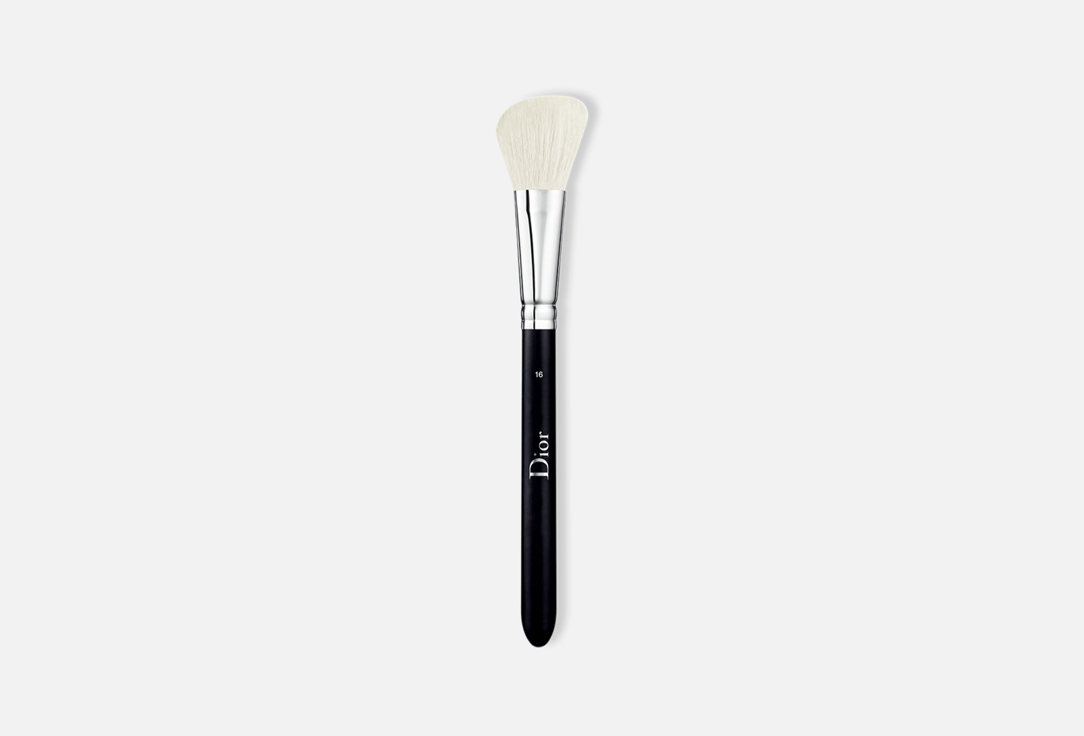 Изображение товара Кисть для румян Dior Blush brush 16 профессиональный инструмент для макияжа