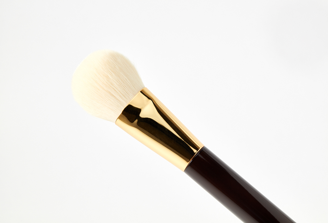 Tom Ford Кисть для румян Cheek Brush 06