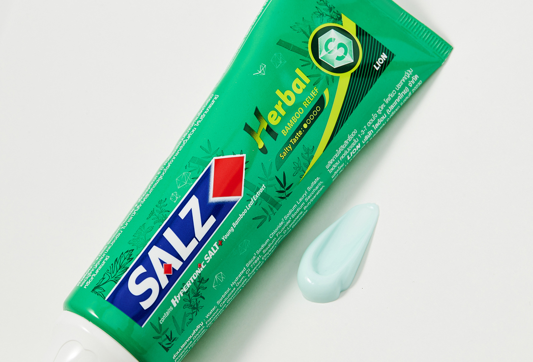 Зубная паста с экстрактом растения хабу Lion Salz Habu 