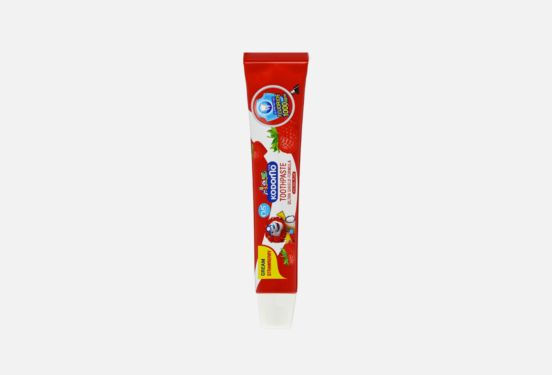Зубная паста для детей с 6 месяцев с ароматом клубники Lion Kodomo 