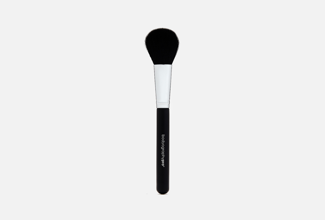 Кисть для румян BODYOGRAPHY Blush Brush 1 шт