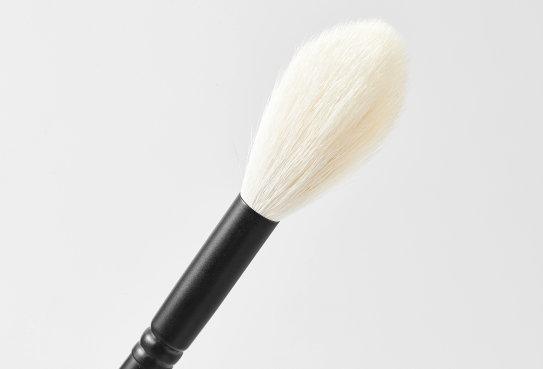 Кисть для макияжа Annbeauty Brush S4 