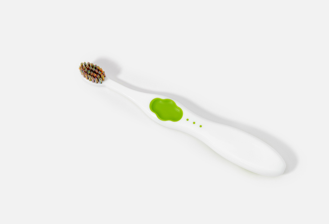 Зубная щетка детская MONTCAROTTE Green Kids Brush  