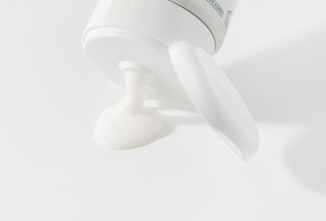 Бальзам-ополаскиватель для всех типов волос KLORANE with Oat Milk 