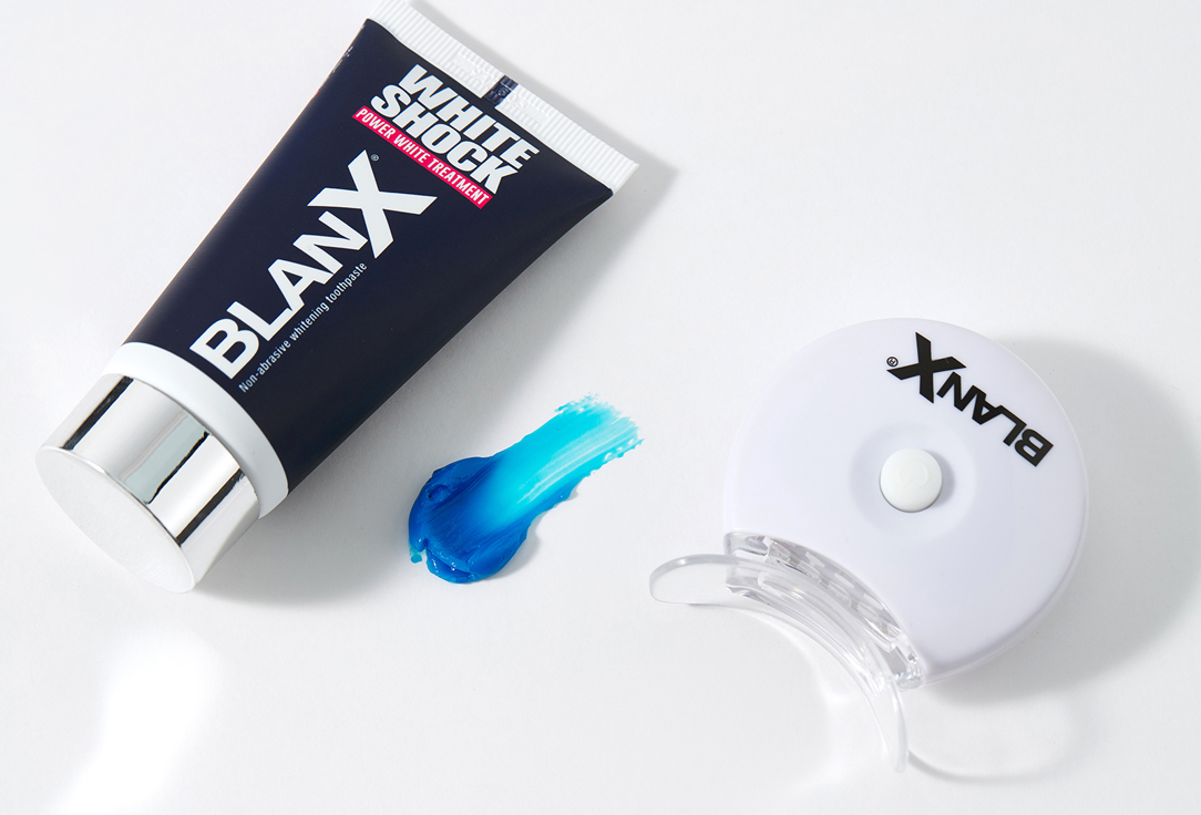 Паста отбеливающая со свето-активатором Blanx White shock treatment + Led Bite 