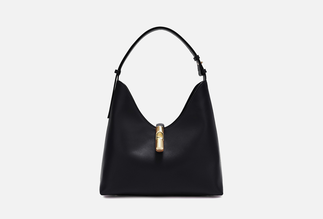 GOCCIA M HOBO 38000₽
