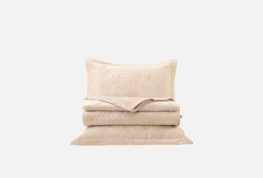 Изображение товара Покрывало с двумя наволочками для кровати The Eleventh Kingdom Mayfair, 240x260, светло-бежевое