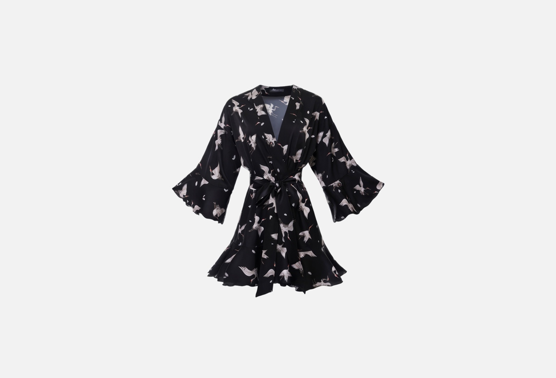 Изображение товара Короткий шелковый халат с воланами Mimi Brand черный  для женщин премиальный комфорт стиль