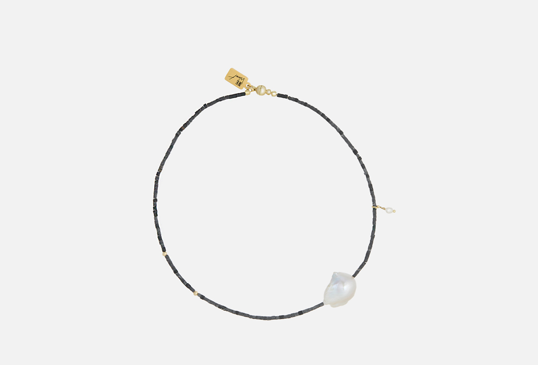 Изображение товара Колье We Want Call me baby из обсидиана и жемчуга с магнитным замком длиной 38 см