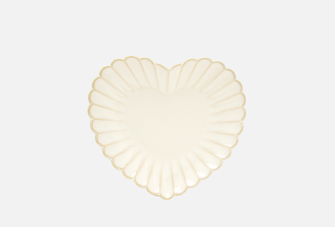 Изображение товара Тарелка ROOMI плоская, сердце, хризантема, 21,5 см