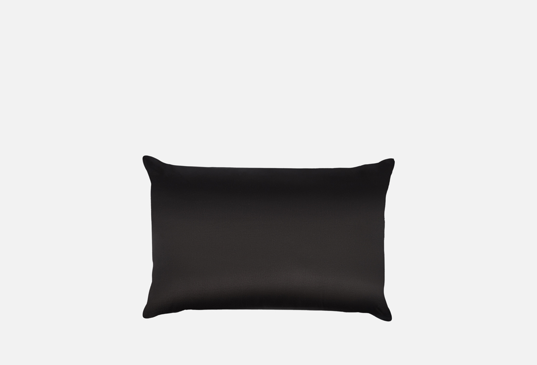Изображение товара наволочка COZY AND COZY silk, черный, 50х70