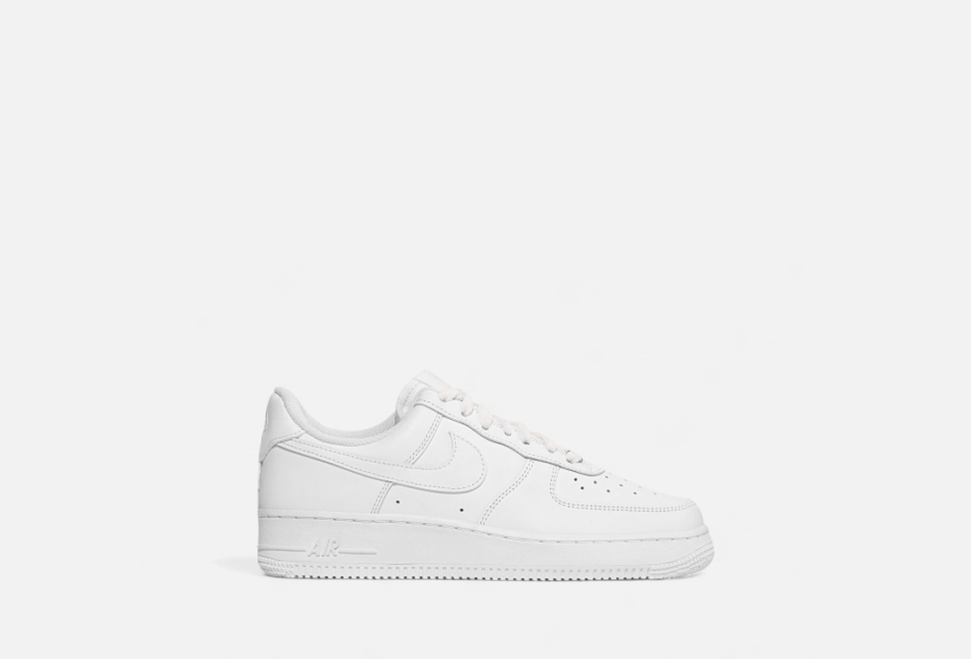 Air Force 1 Low 07 Triple White WMNS 38 EUR мл