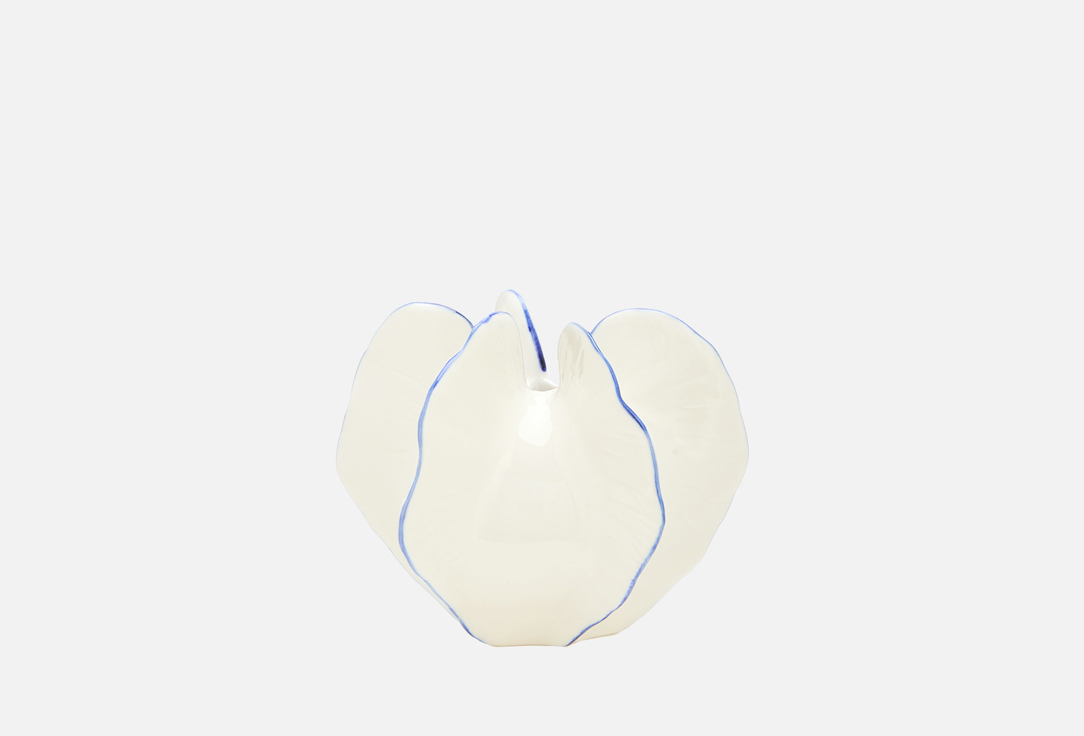 

Ваза DIVNAYA IVA, Белый, Карамбола малая, 11 см 1 шт