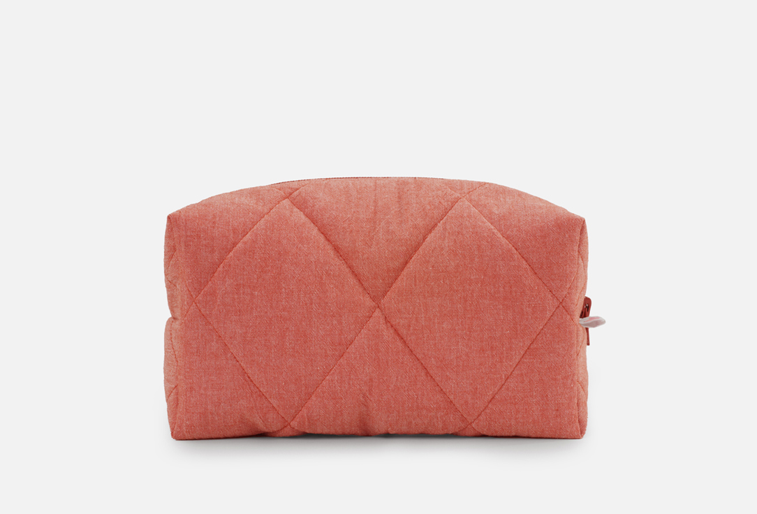 Изображение товара Косметичка Bee factory Maxi love из хлопка 21x11x11 см для путешествий и хранения косметики