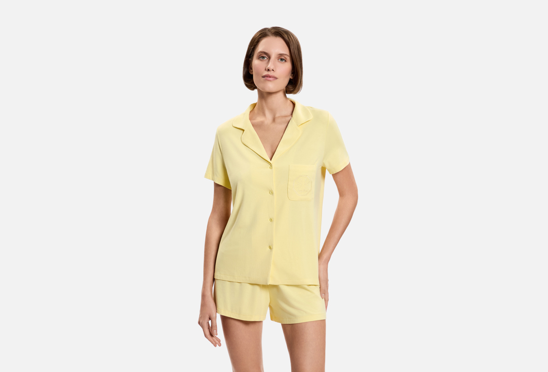 Изображение товара Пижама Lazy Birds bamboo для женщин с шортами и футболкой-рубашкой