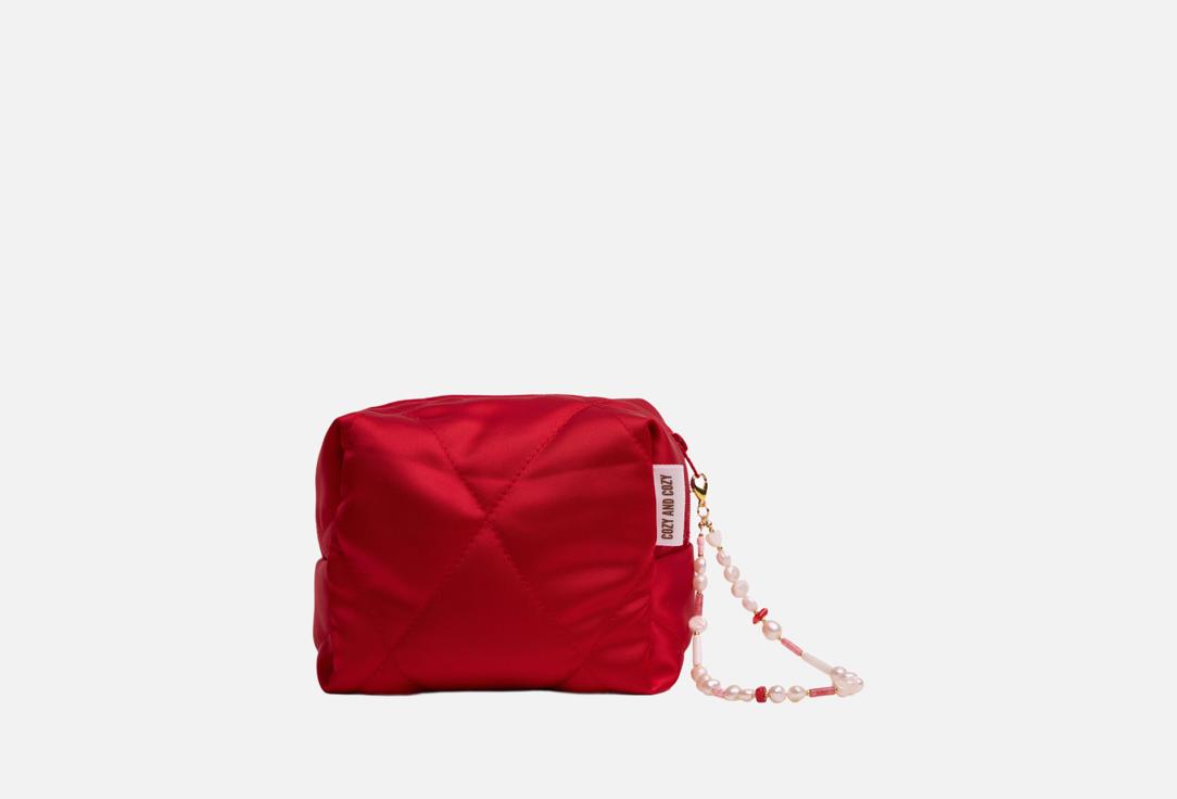 Изображение товара Миниатюрная шелковая косметичка COZY AND COZY Brusnika с натуральным брелоком