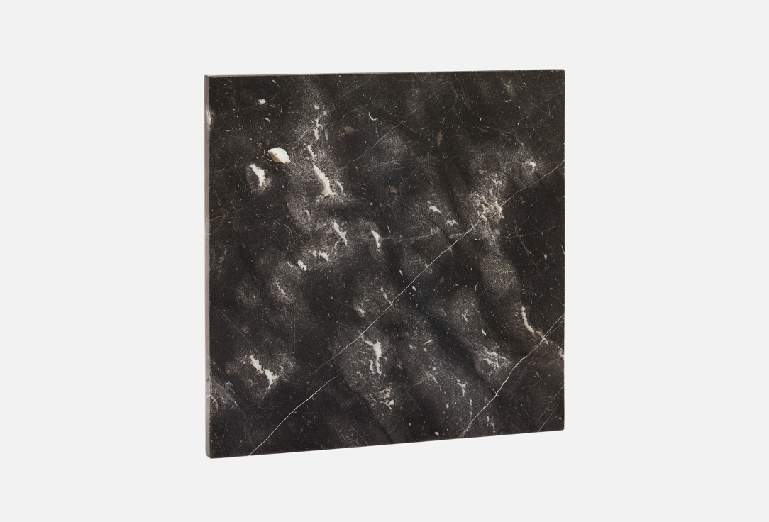 Изображение товара Мраморная сервировочная доска НАТУРКАМЕНЬ 20х20 см черная для подачи закусок и декора