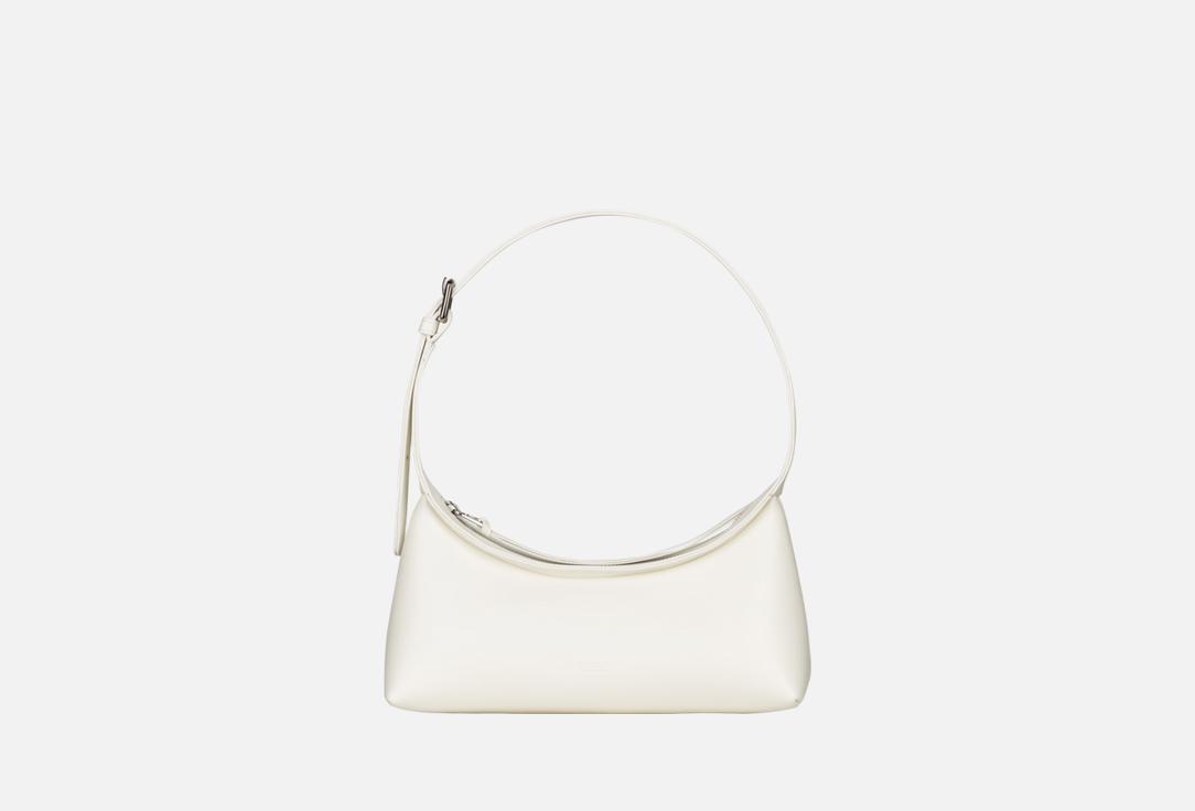 NICOLE белая 16875₽