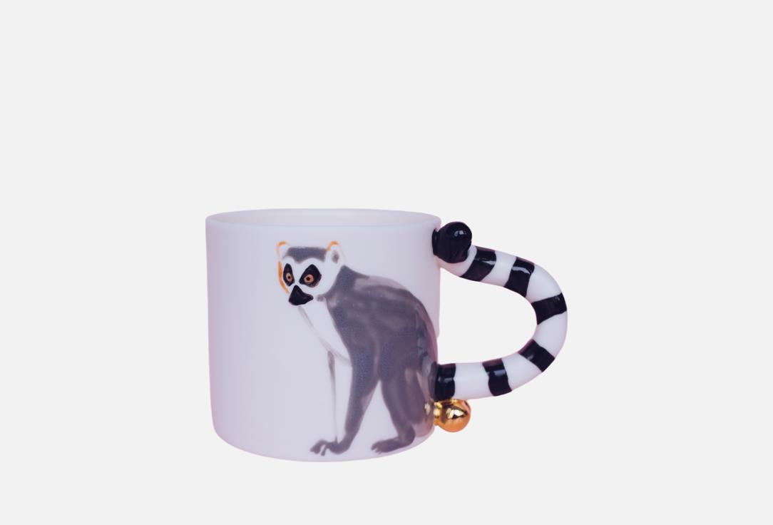 

Кружка POKHERA, Принт, Лемур c золотыми бубенцами и девочкой Лемуром 1 шт