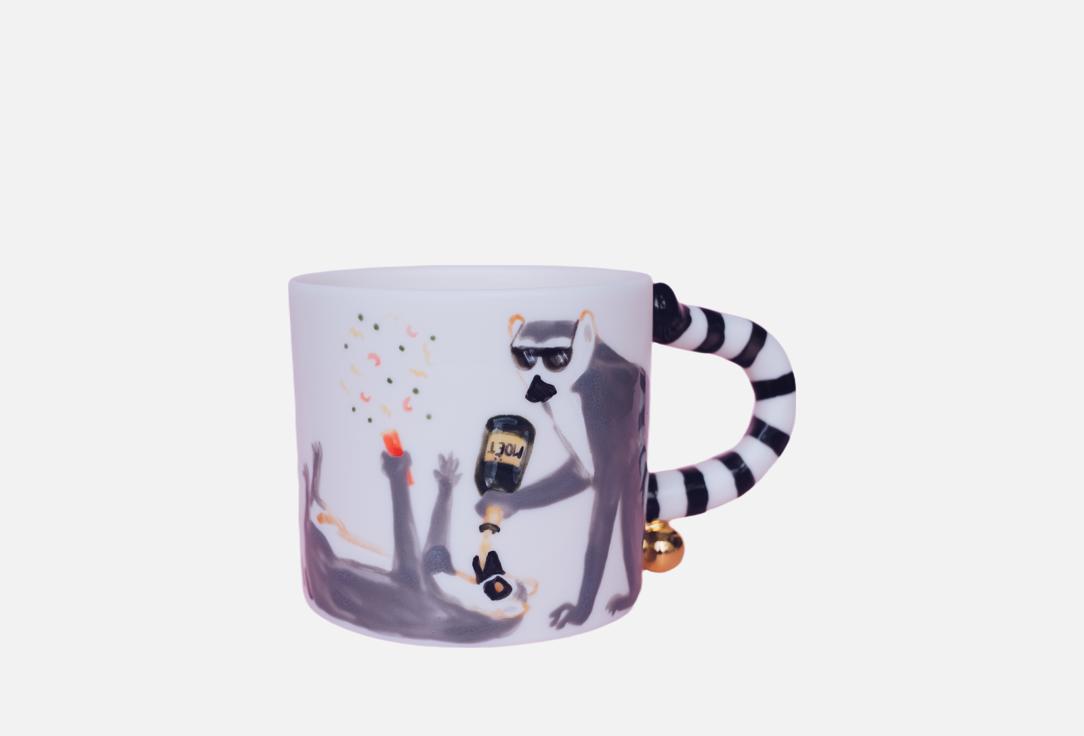 

Кружка POKHERA, Мультиколор, Лемур Праздник нас тупил c золотыми бубенцами 1 шт