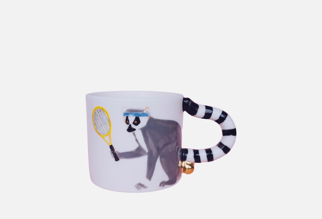 

Кружка POKHERA, Мультиколор, Лемур-теннисист с золотыми бубенцами 1 шт