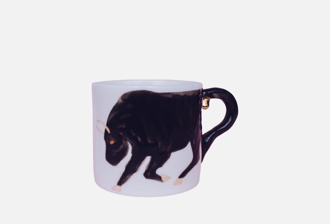 

Кружка POKHERA, Мультиколор, Бык с золотыми бубенцами 1 шт