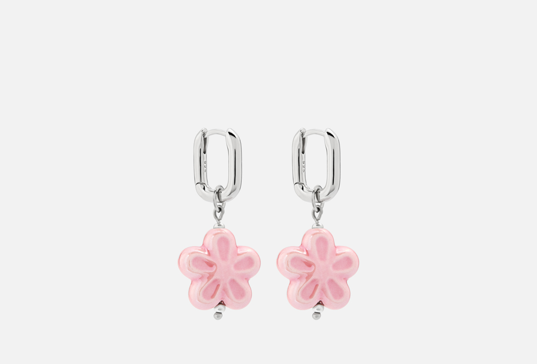 Изображение товара Женские серьги Petals Fluffy из латуни с родиевым покрытием для чувствительных ушей