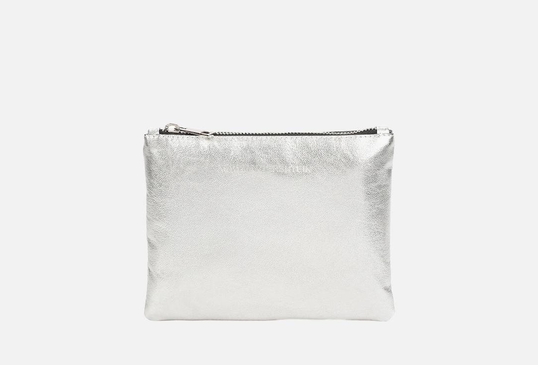 Изображение товара Косметичка ASYA MALBERSHTEIN серебро из натуральной кожи, 20х16 см