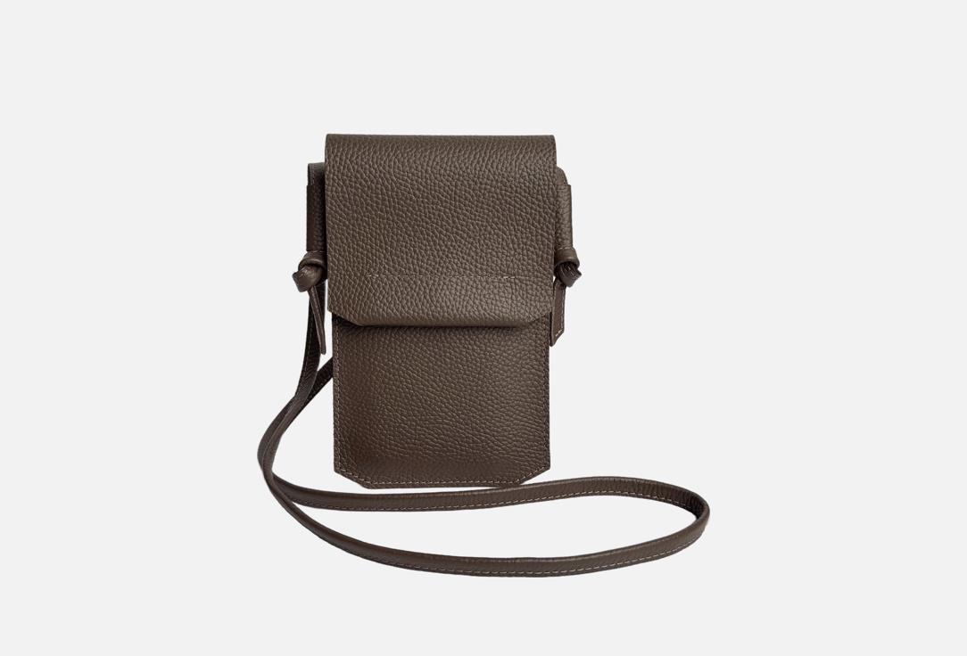 Изображение товара Кожаная сумка для телефона Fabrikatika Baku натуральная кожа Россия
