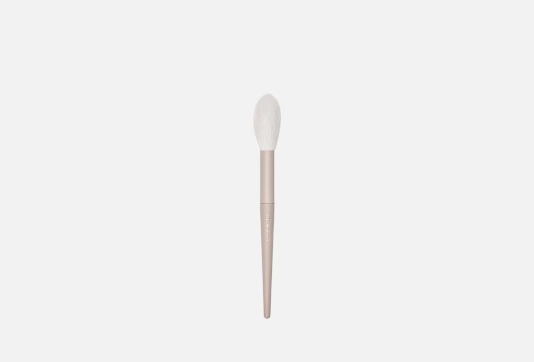 

Кисть для бронзера GI BEAUTY, Brush 05 for applying dry products