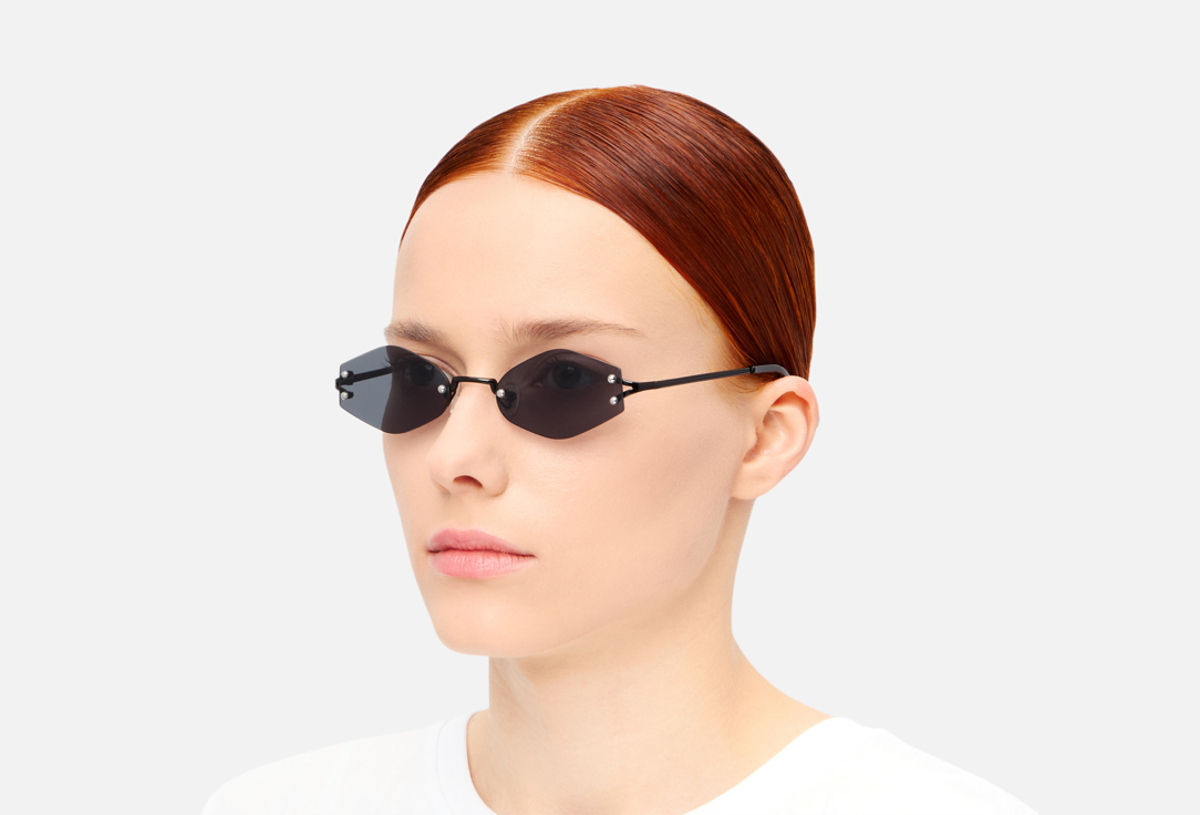 Изображение товара Солнцезащитные очки WOW Miami SFD06211060 фигурные стильные