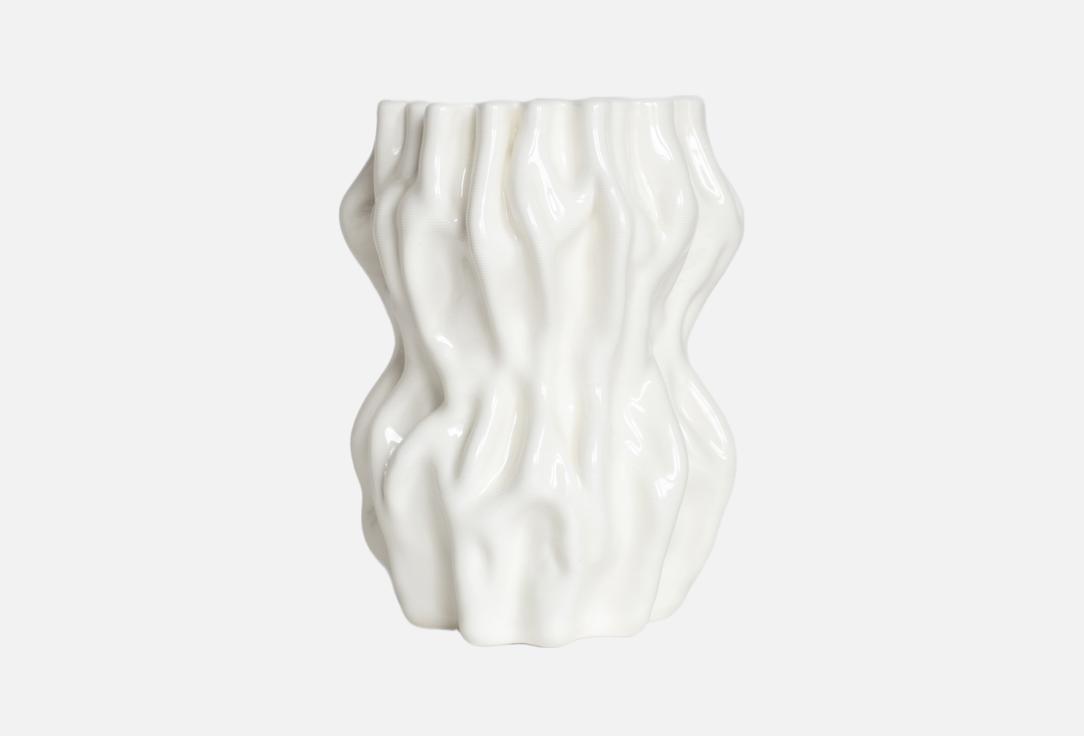 

Ваза CRESO CERAMICS, Белый, FLUX белый глянец, 20 см 1 шт