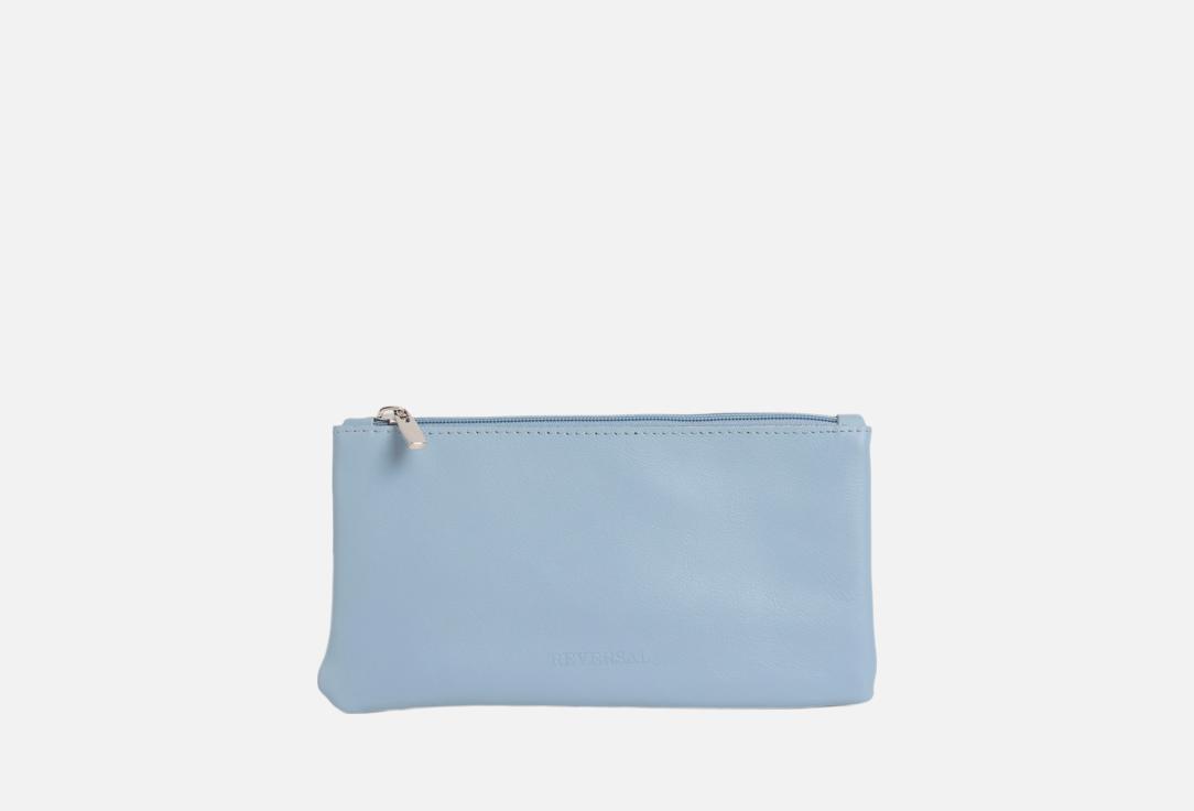 Изображение товара косметичка Reversal Нежно-голубая